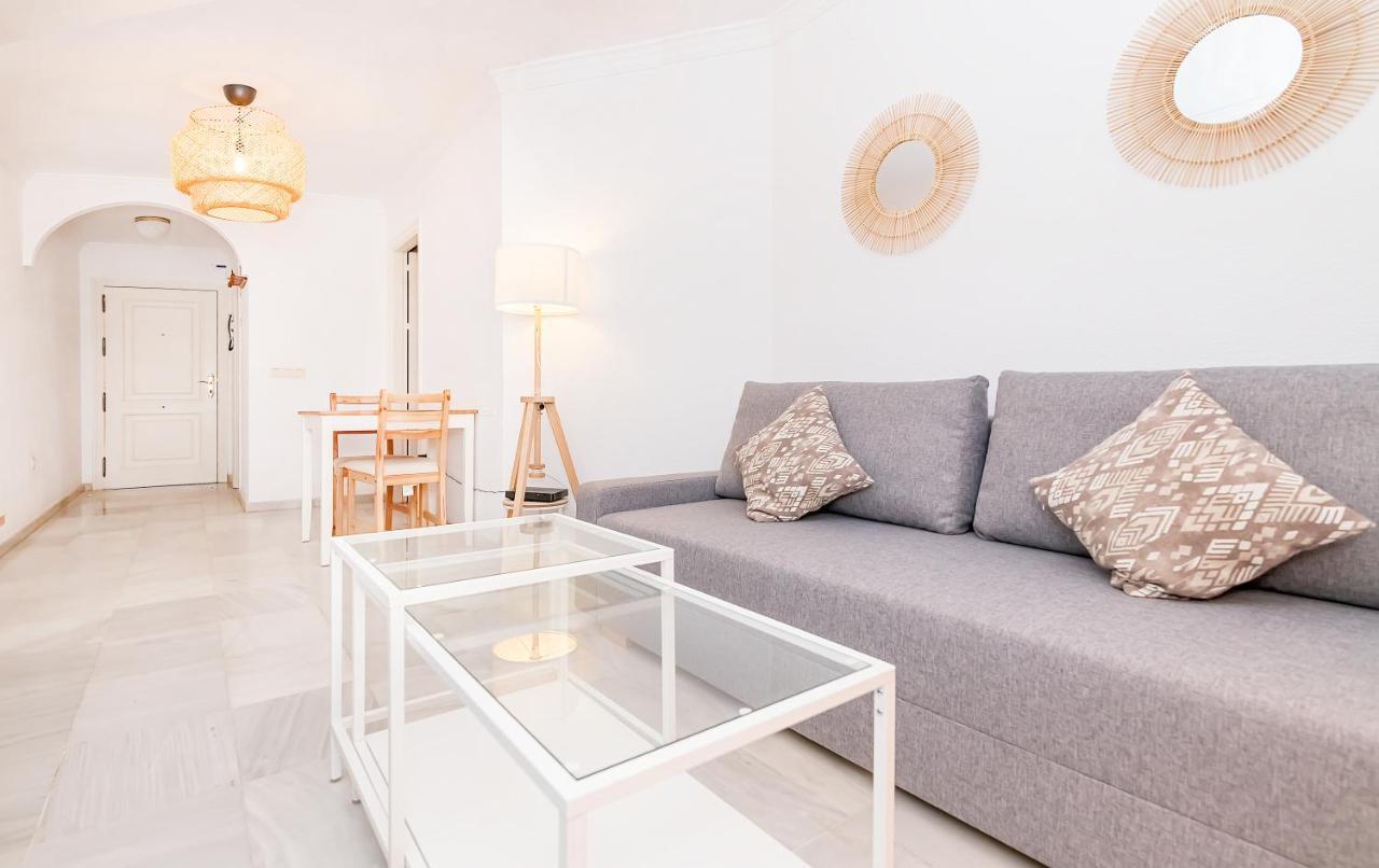 Bhost - La Maestranza Apartment มาลากา ภายนอก รูปภาพ